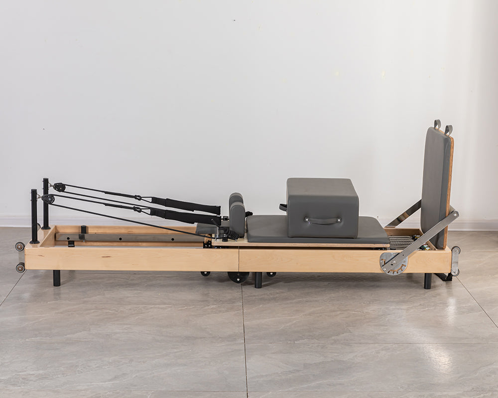 DZ154 Maple Wood Folding Reformer Pilates Machine
