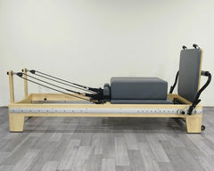 DZ132-3S maple wood movable footbar pilates reformer machine