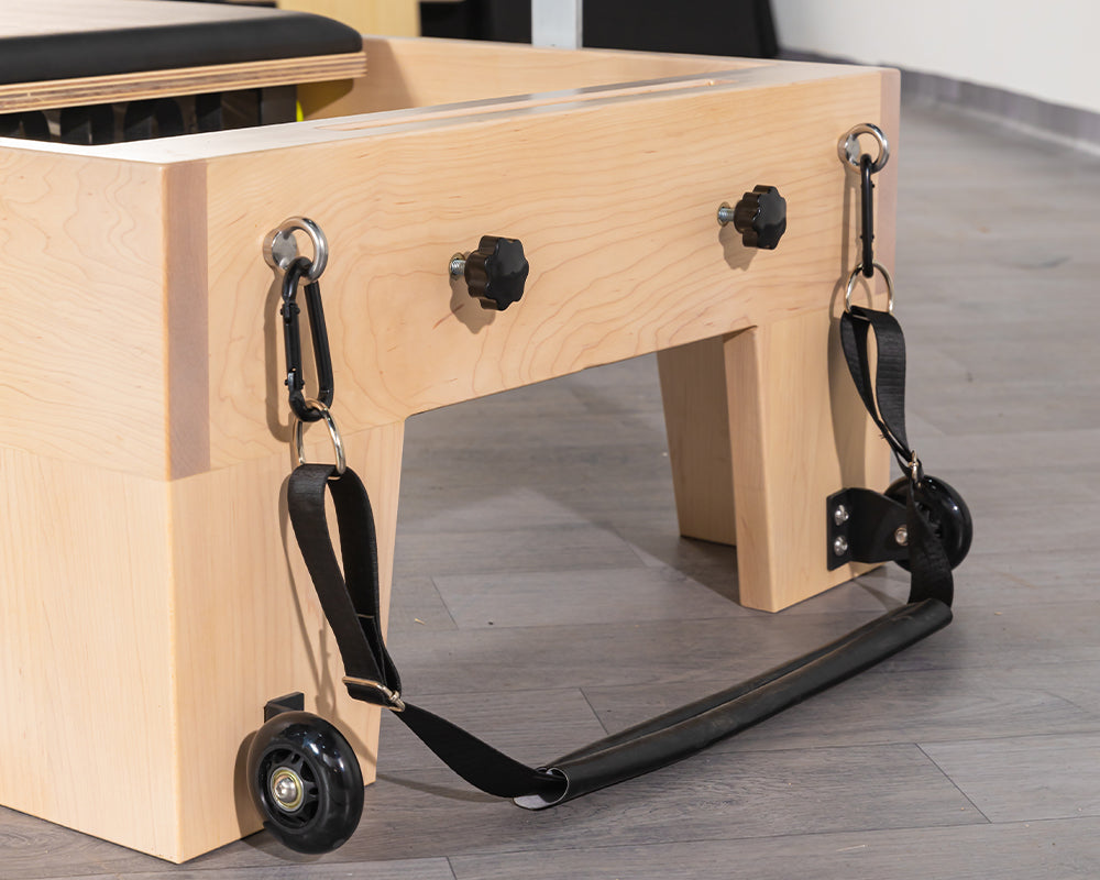 DZ132-3 Maple wood pilates reformer machine